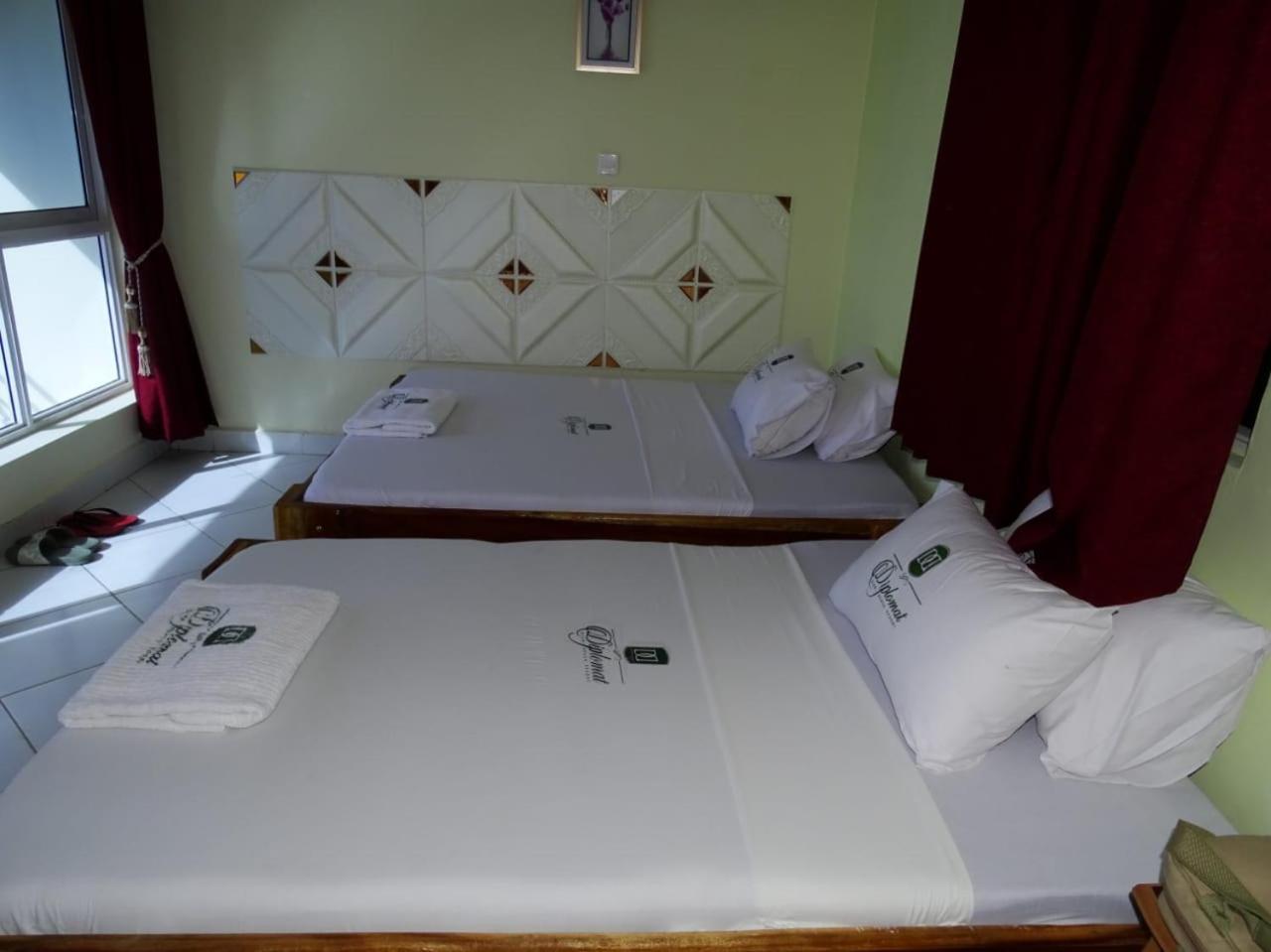 Diplomat Diani Beach Resort Esterno foto