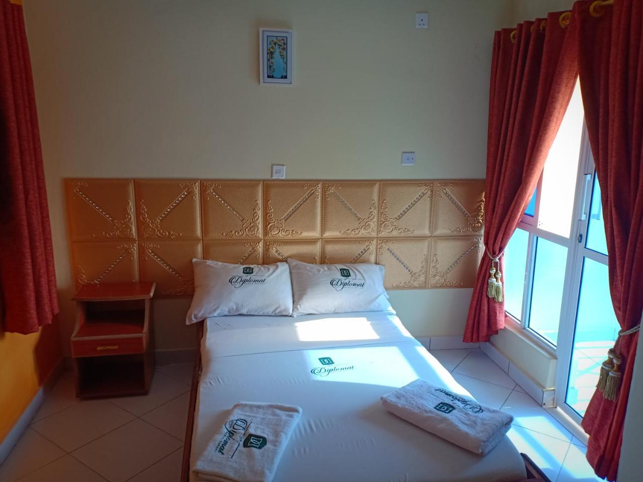 Diplomat Diani Beach Resort Esterno foto